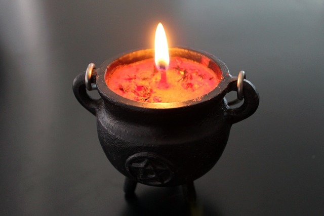 mystická svíčka